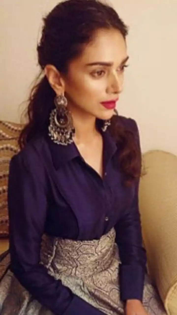 Chandbalis worn by Aditi Rao Hydari